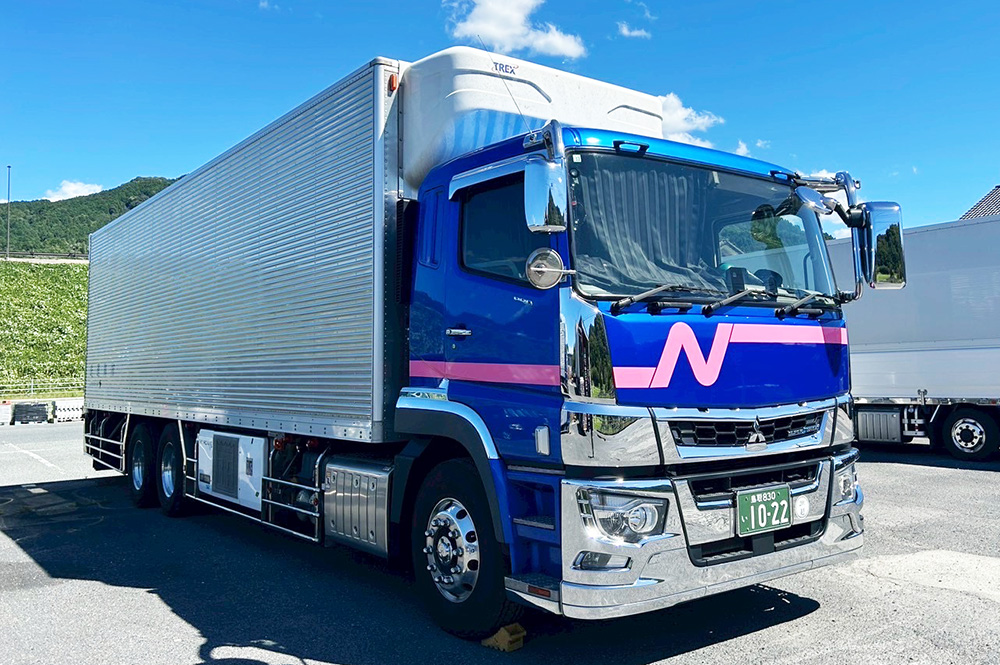 小型車